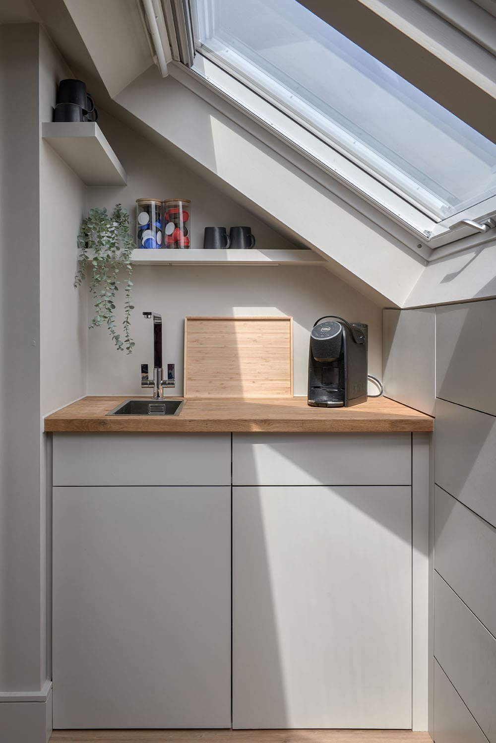loft conversion storage under eaves