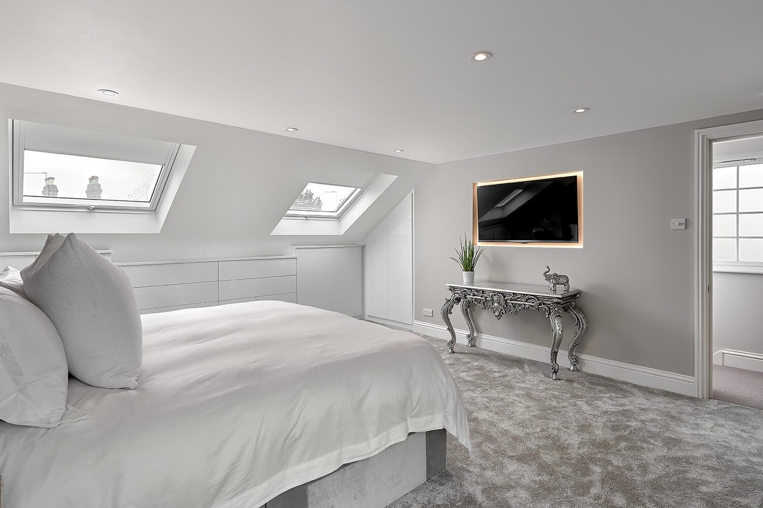 Steve & Natalie | L-shape Dormer Steve & Natalie | L-shape Dormer