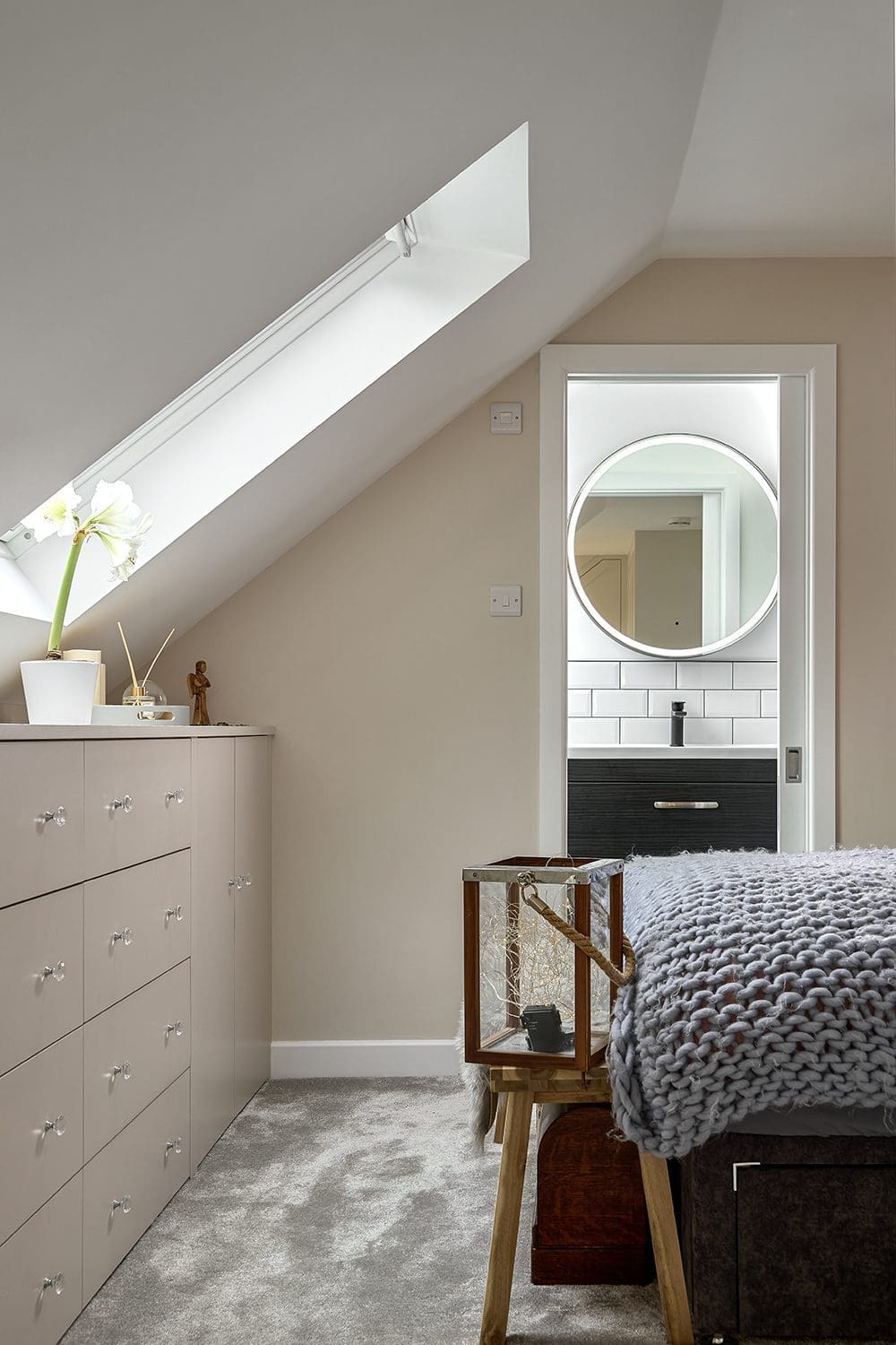 piggyback loft conversion showing bathroom and bedroom
